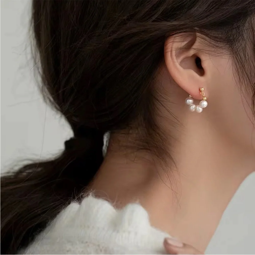 Lumiere Pearl Link  Hoops - Picture 4 of 7